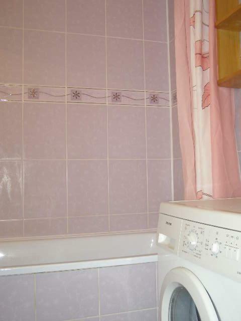 Comfortable Apartments In Centre With 3 Bedrooms Ровно Экстерьер фото